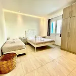 La 3* Mykonos Town